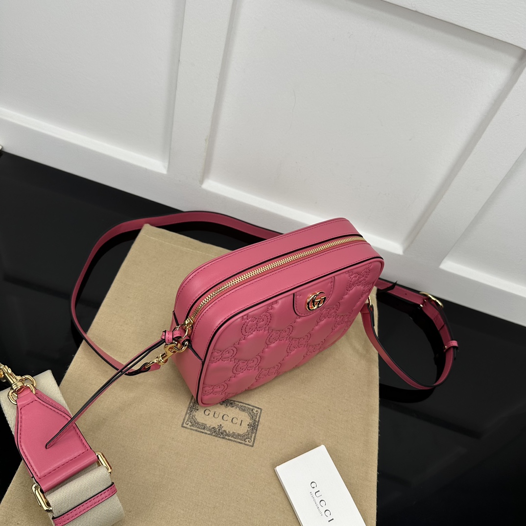 Gucci Satchel Bags